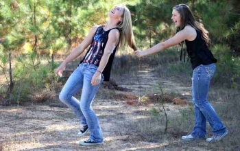 Annoying best friends